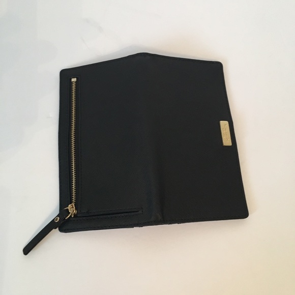 Kate Spade bi-fold wallet black gold hardware - Picture 3 of 8